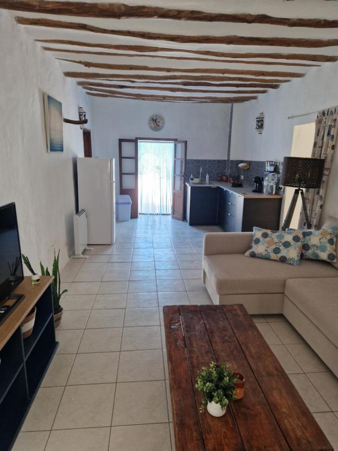 Casa De La Familia - Appartement Baza Exteriör bild